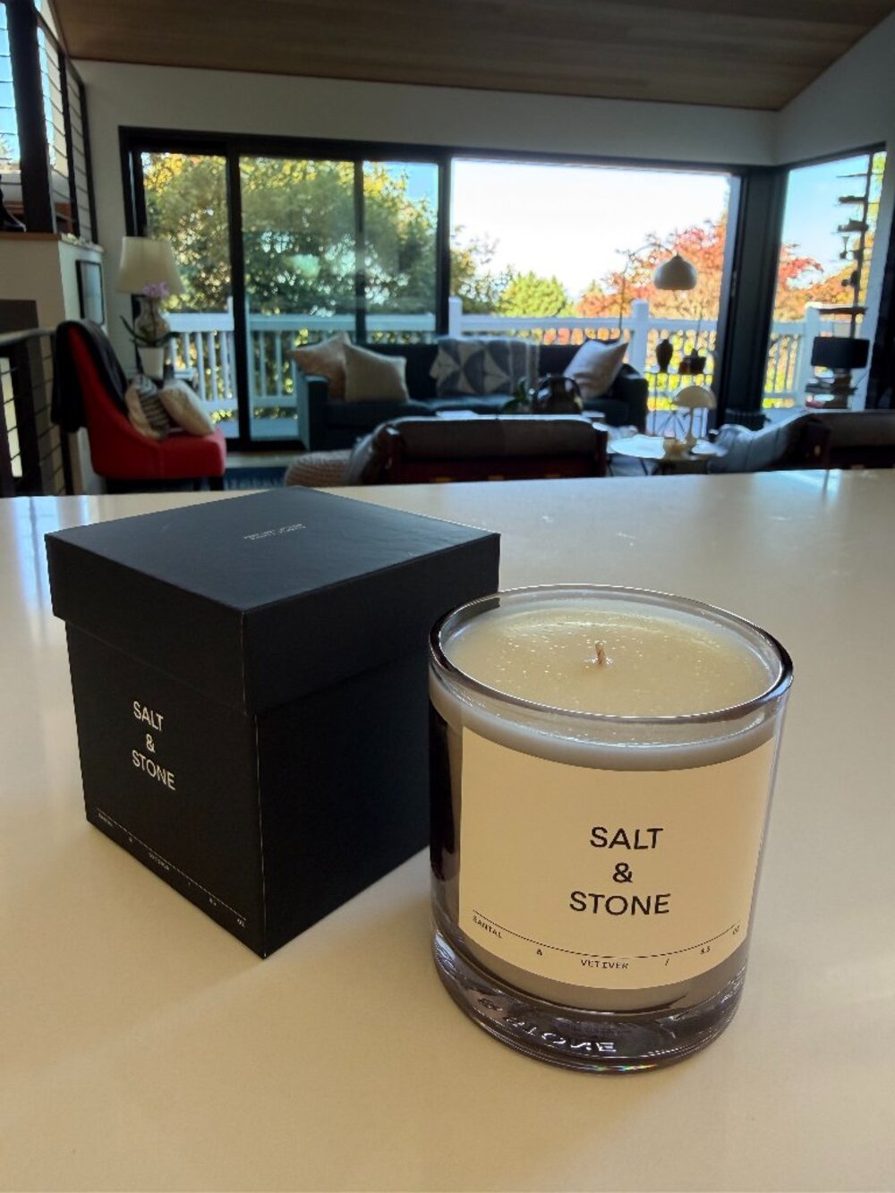 NWT Salt & Stone Santal & Vetiver Candle 8.5oz